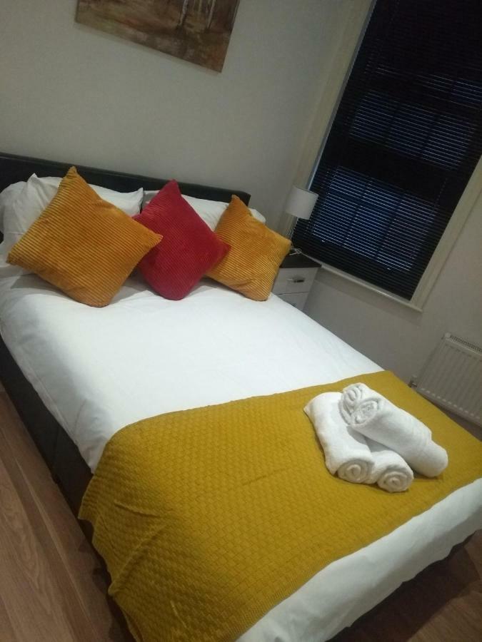 Clifton Apartment Luton  Zewnętrze zdjęcie