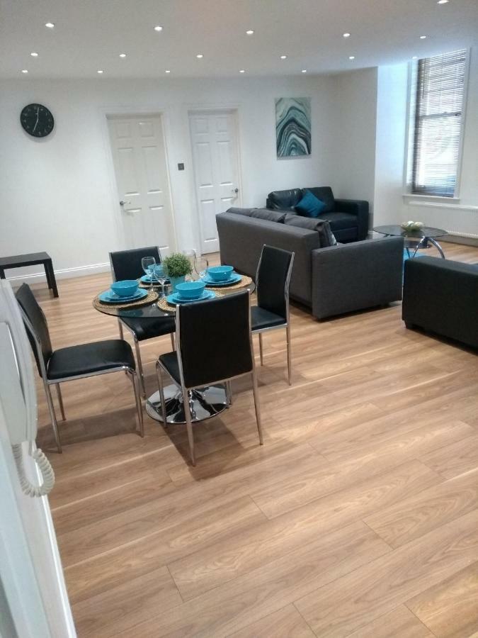 Clifton Apartment Luton  Zewnętrze zdjęcie